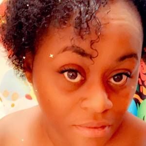 Meet your Posher, Lakeisha